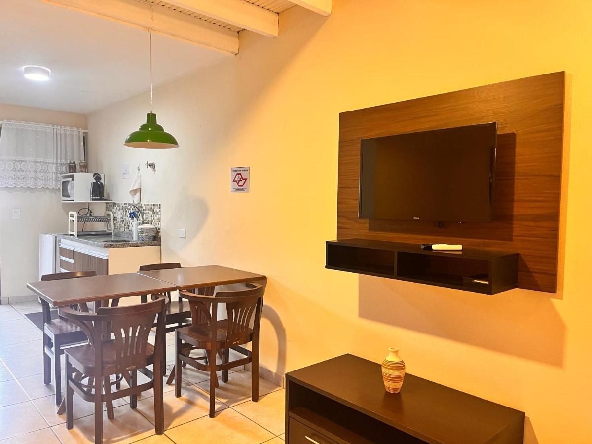 Delphin Apartamento 8 Ilhabela Exterior photo